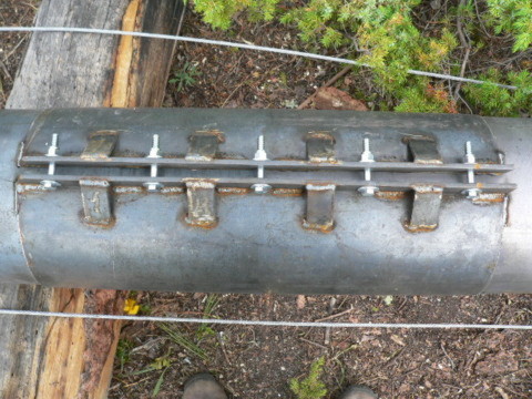 gin pole coupler
