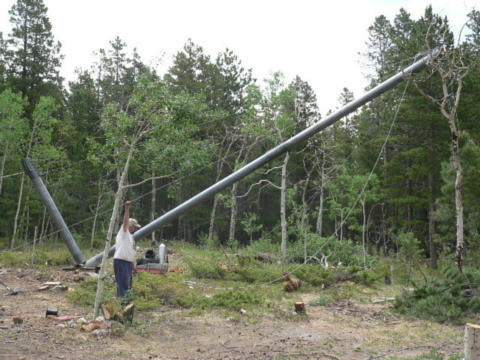up goes the gin pole