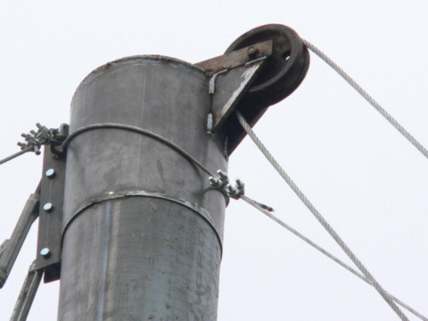 gin pole pully