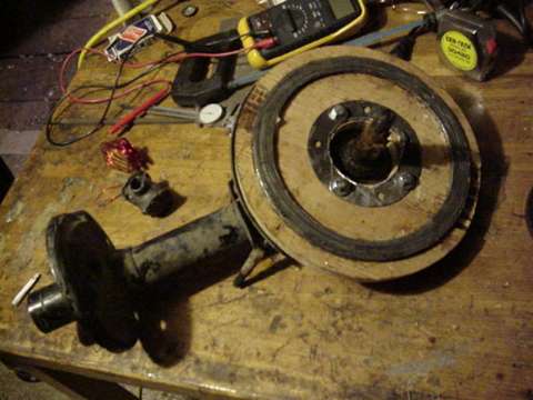 stator is bolted on   
