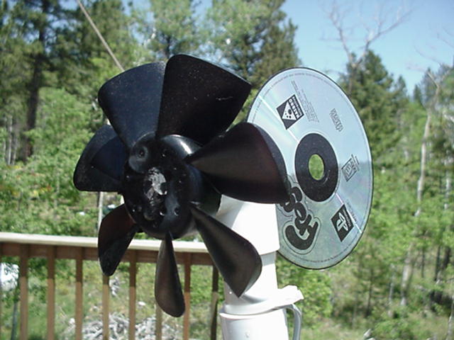 Electric fan inspires design of home-use wind power generator